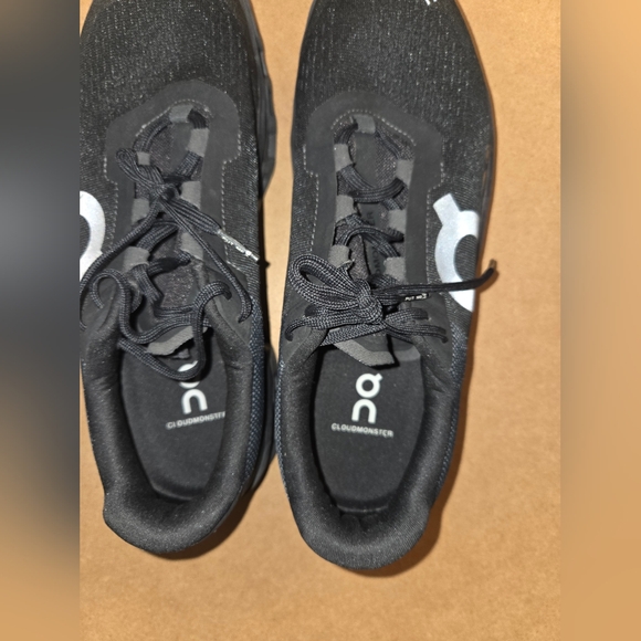 On Running Men Size 11 Cloudmonster - Picture 12 of 14